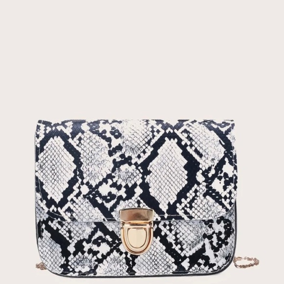 BRAND NEW Snakeskin Flap Crossbody Bag - Picture 1 of 4